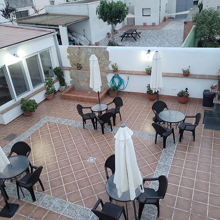La Llar De Laura Guest House El Poble Nou del Delta Ngoại thất bức ảnh