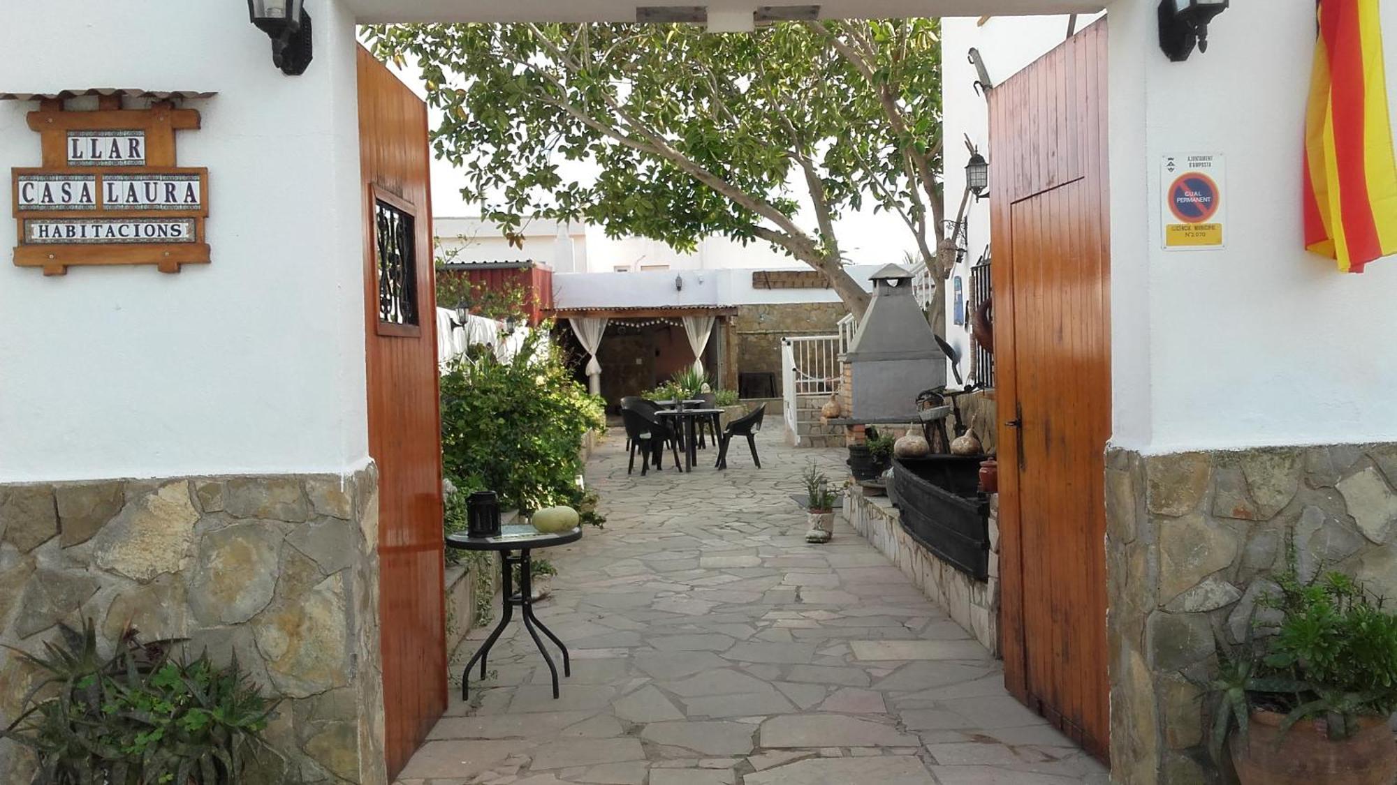 La Llar De Laura Guest House El Poble Nou del Delta Ngoại thất bức ảnh