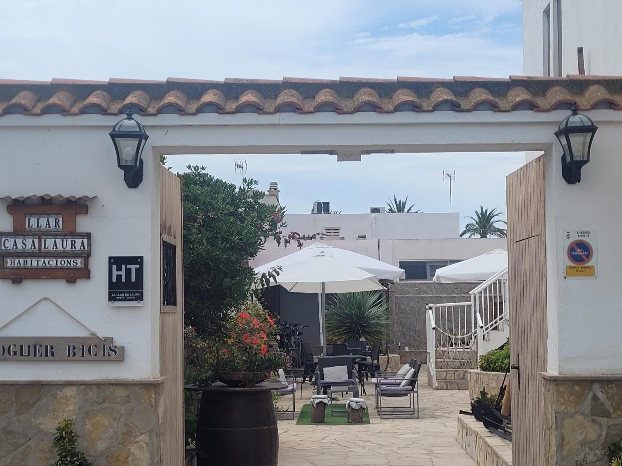 La Llar De Laura Guest House El Poble Nou del Delta Ngoại thất bức ảnh
