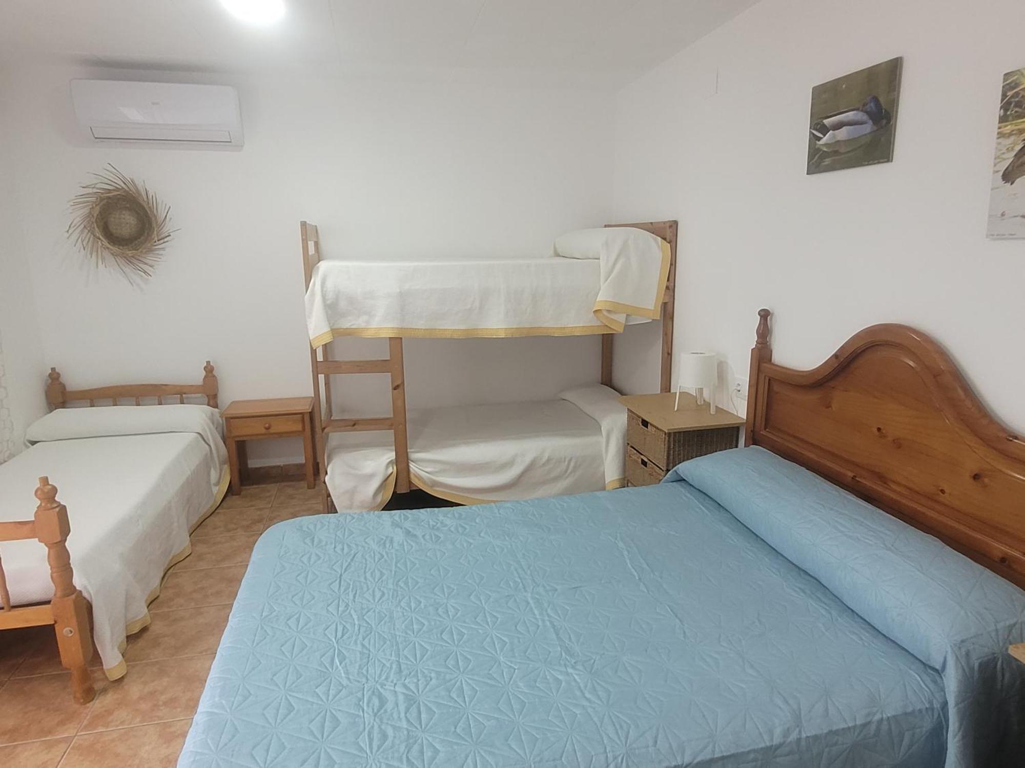 La Llar De Laura Guest House El Poble Nou del Delta Ngoại thất bức ảnh